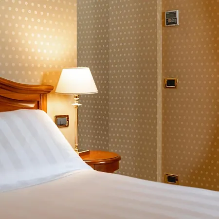 Hotel Oceania 2*